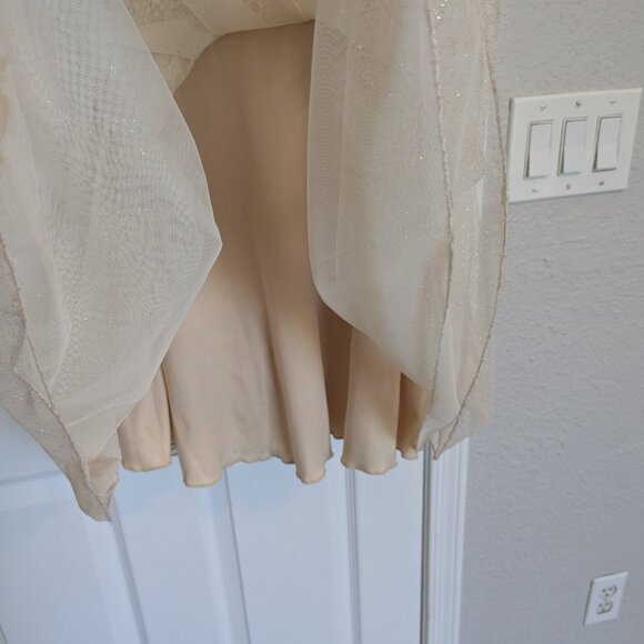 Gold Sequin Prom / Quinceanera / Party Dress! | Juniors 3 |  Fit & Flare | EUC - Picture 6 of 8